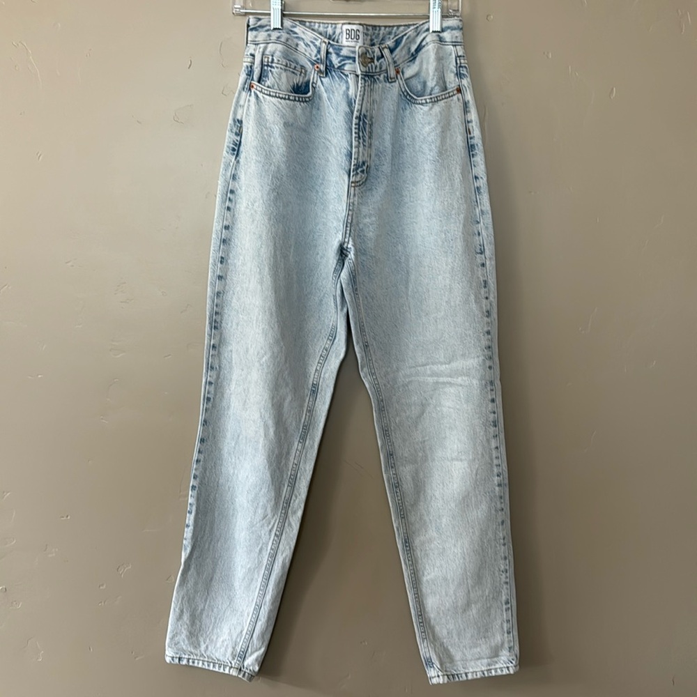Urban Outfitters BDG Mom High-Rise Jeans
